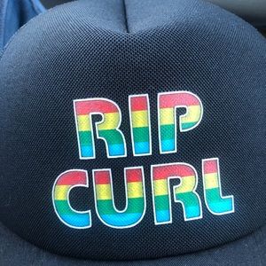 “Rip curl” hat